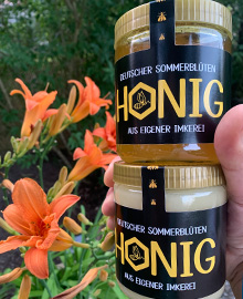 Wir machen Honig